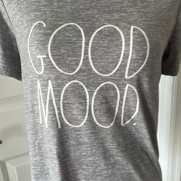 Rae Dunn Gray Graphic Tee - Good Mood
Super Soft SZ M NWOT - Picture 2 of 4